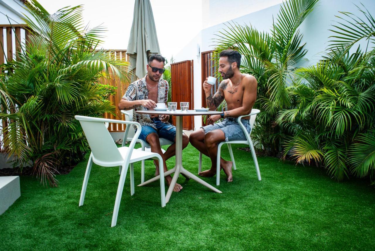 الشقق الفندقية ماسبالوماسفي  Mar Bianco - Gay Men Only المظهر الخارجي الصورة